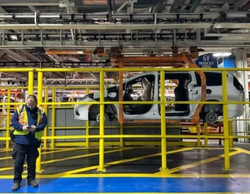 ونڈسر اسمبلی پلانٹ کا اندرونی حصہ۔